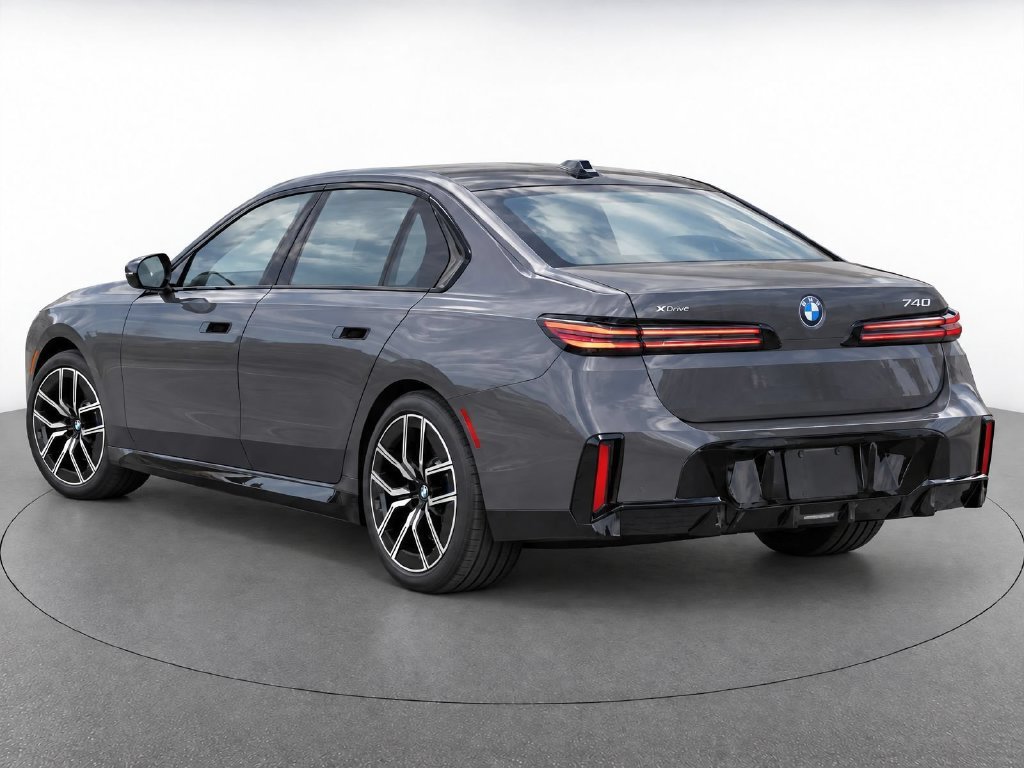 New 2027 Dravit Grey Metallic BMW  image 4