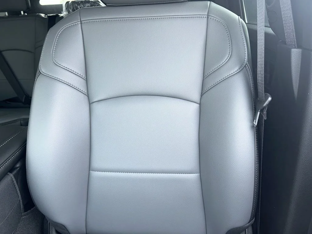 New 2024 Bright White Clear-Coat Exterior Paint RAM Tradesman image 14