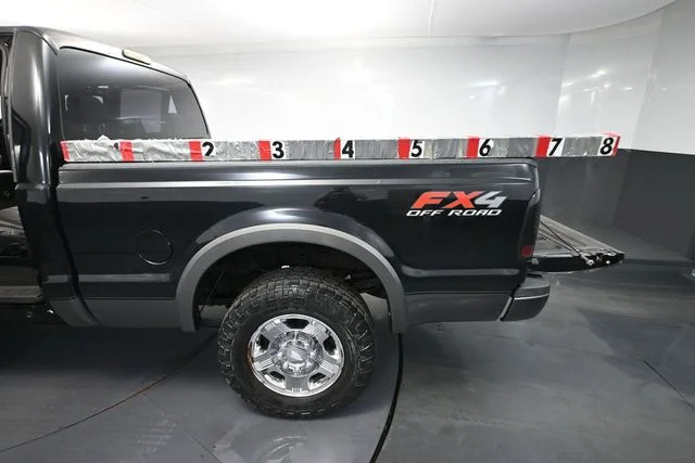 Used 2008 Black Ford FX4 image 27