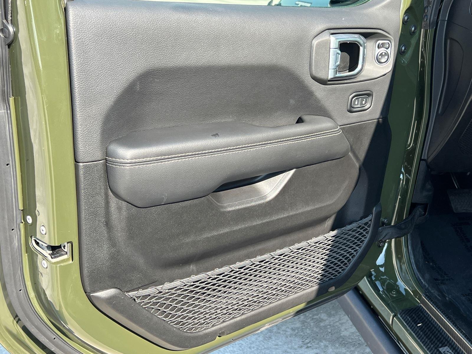 Used 2023 Sarge Green Clearcoat Jeep Rubicon image 10