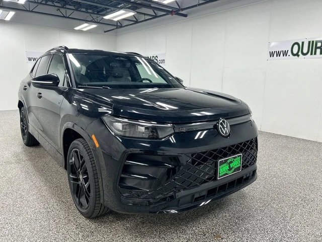 2026 Volkswagen Tiguan SE R-Line Black