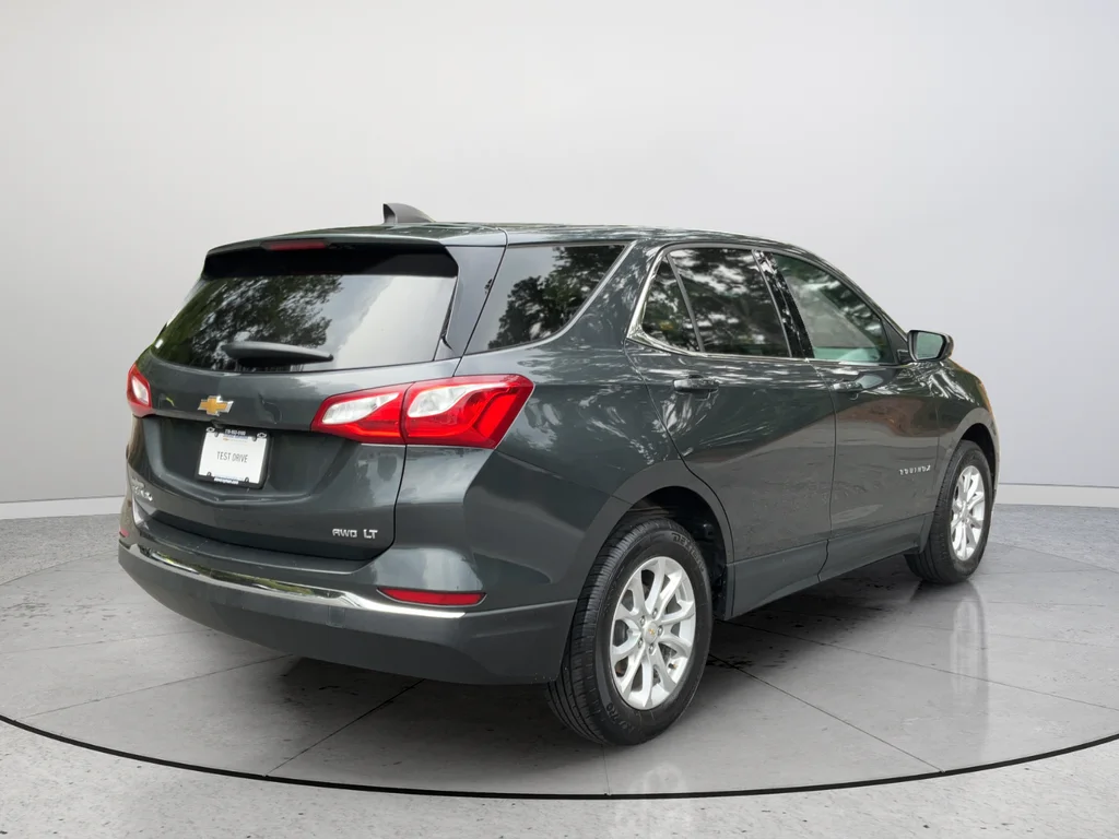 Used 2020 Gray Chevrolet LT image 9
