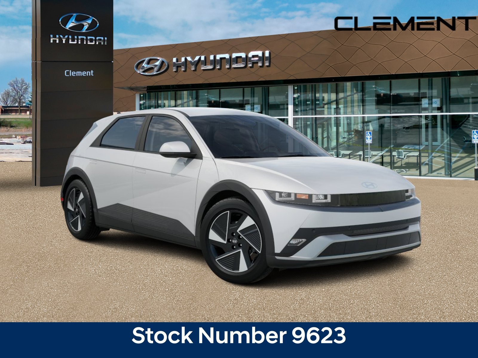 New 2027 White Hyundai SE image 7