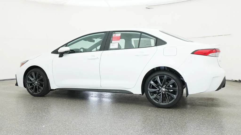 New 2026 Ice Cap Toyota SE image 12