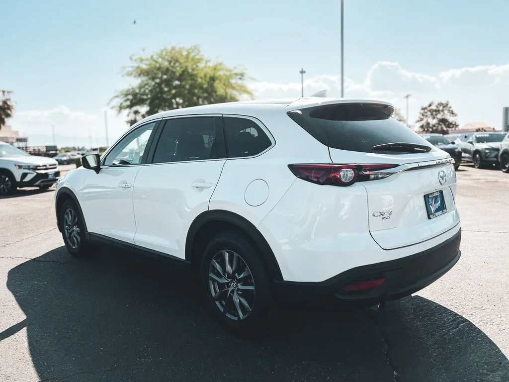 Used 2022 White Mazda Touring image 6