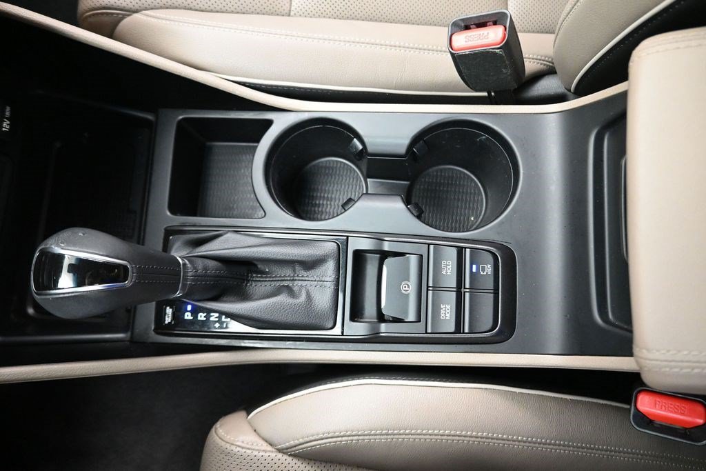 Used 2019 Dazzling White Hyundai Ultimate image 20