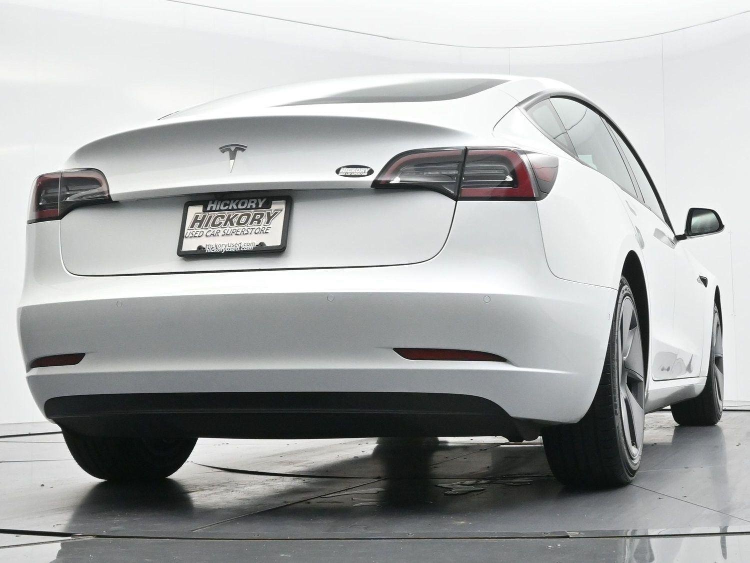 Used 2021 Pearl White Multi-Coat Tesla Standard Range Plus image 48