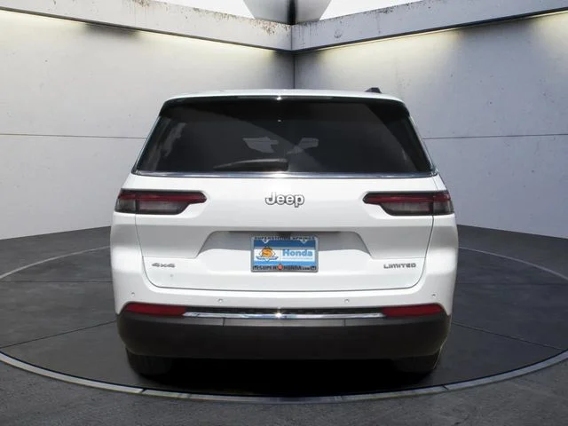 Used 2025 Bright White Clearcoat Jeep Limited image 7