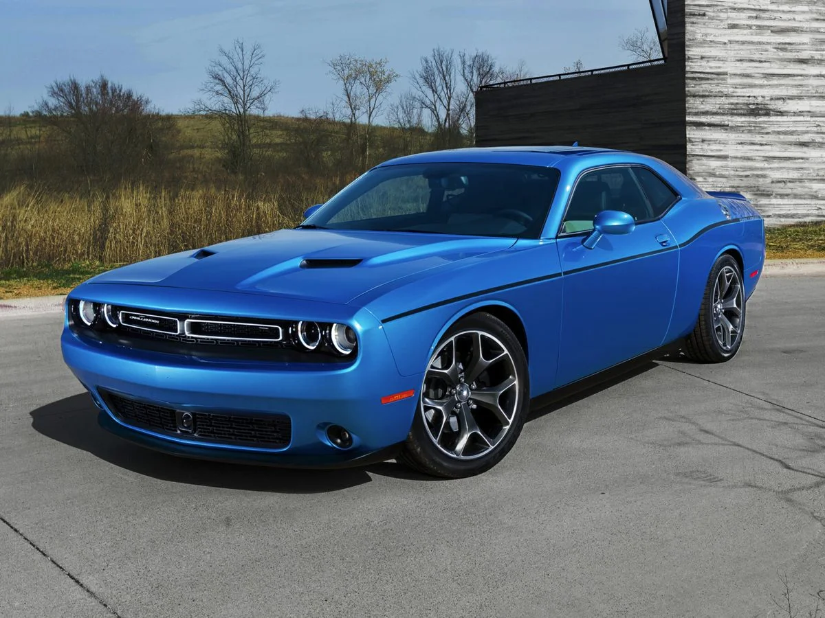 2018 Dodge Challenger SXT's photo