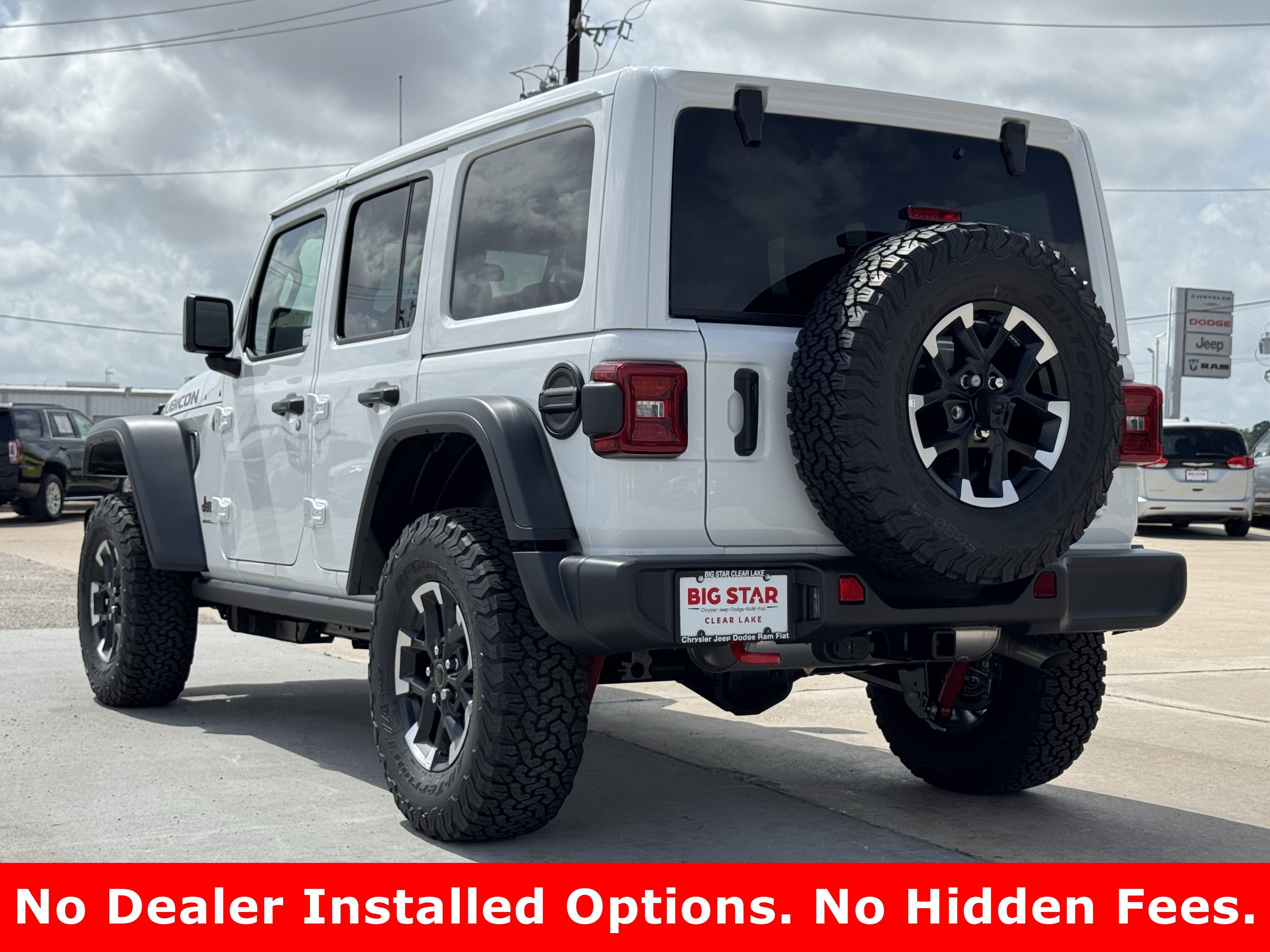 New 2026 Bright White Clear-Coat Exterior Paint Jeep Rubicon image 7