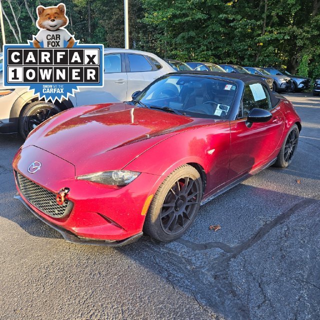 Used 2020 Red Mazda Club image 1