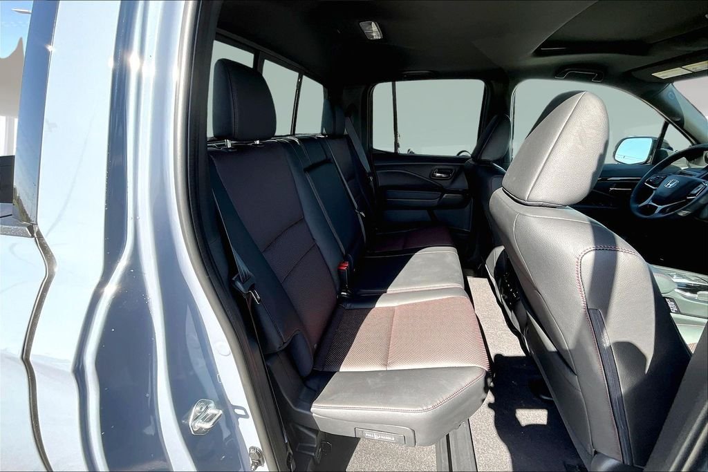 2026 Honda Ridgeline Black Edition - Photo 9
