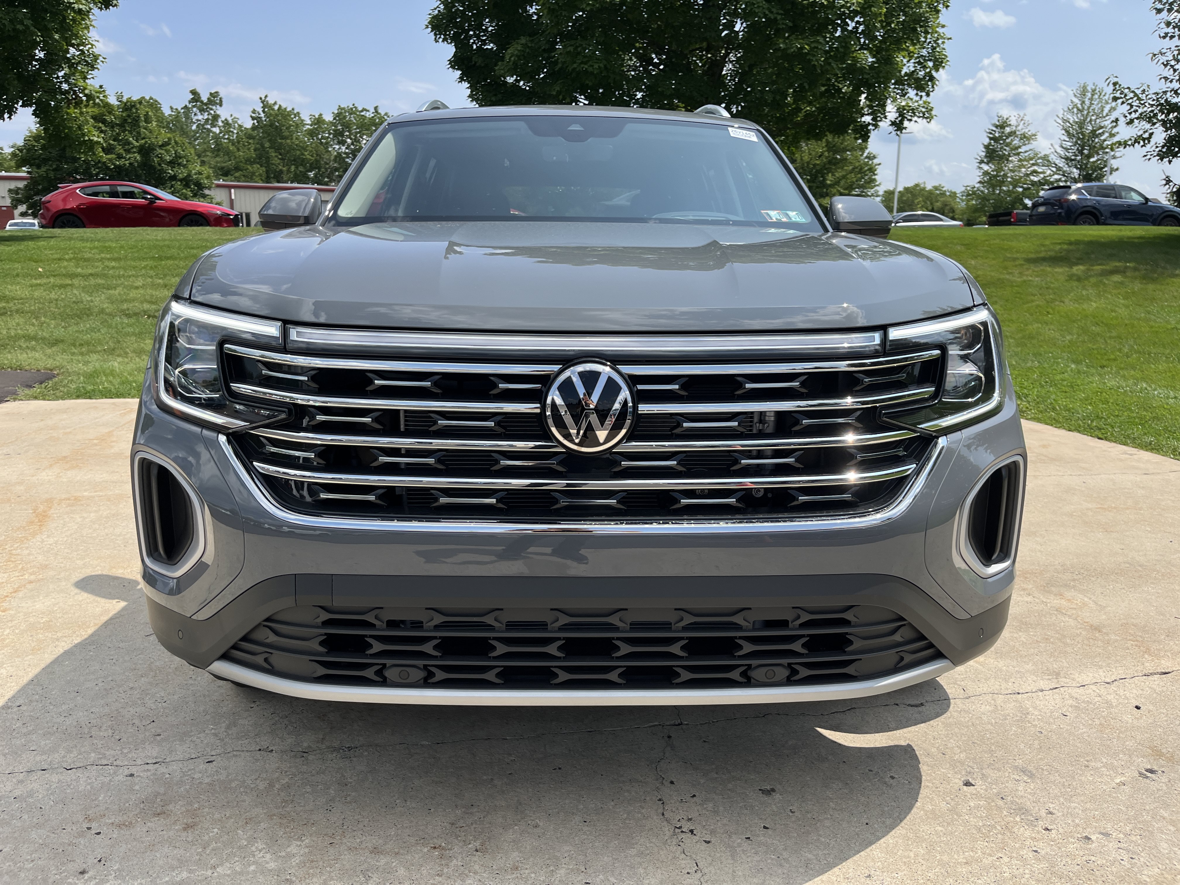 New 2026 Pure Gray Volkswagen 2.0T SEL image 7