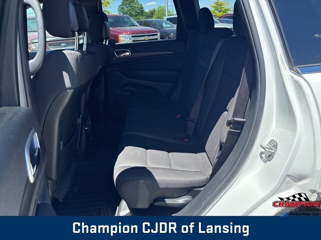 Used 2018 Bright White Clearcoat Jeep Laredo E image 16