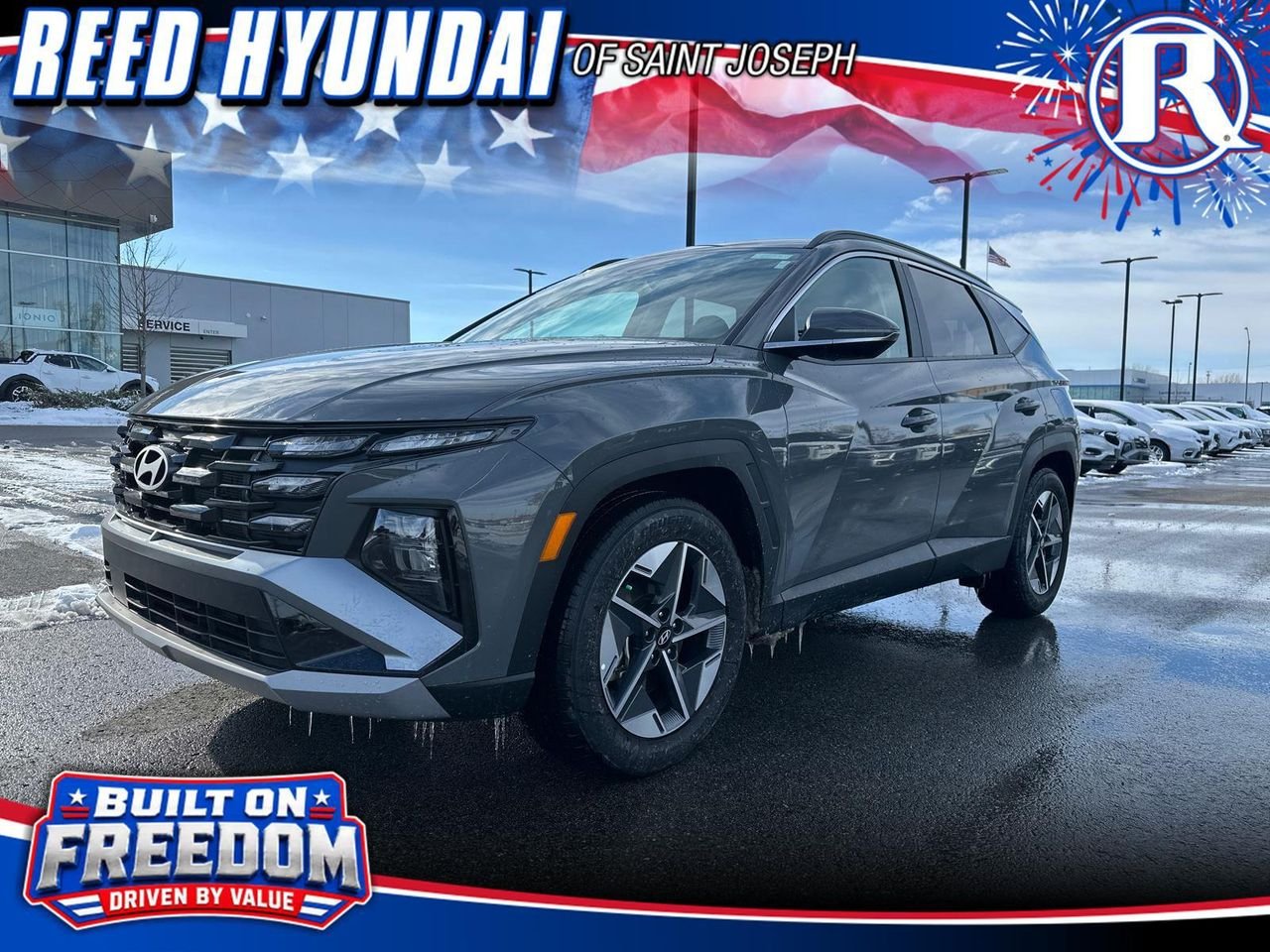 New 2025 Hampton Gray Hyundai SEL Convenience FWD image 1