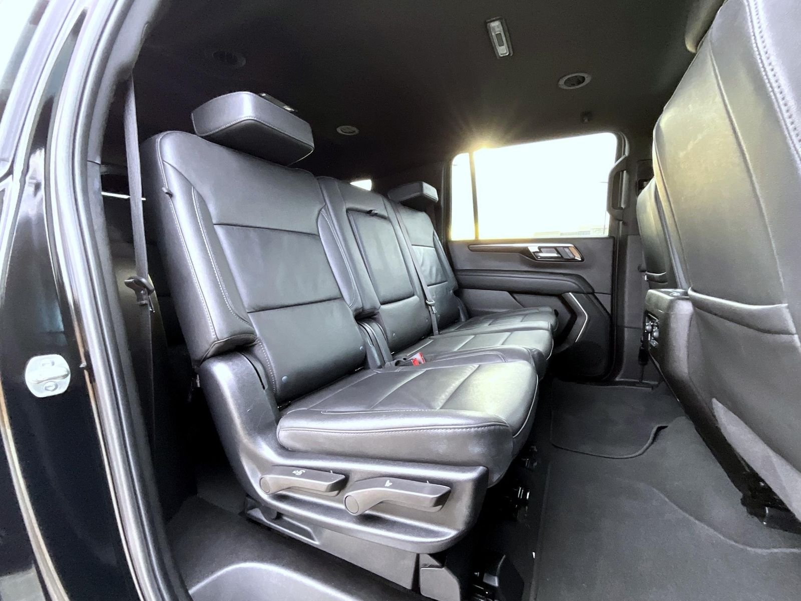 Used 2025 Black Chevrolet Z71 image 18