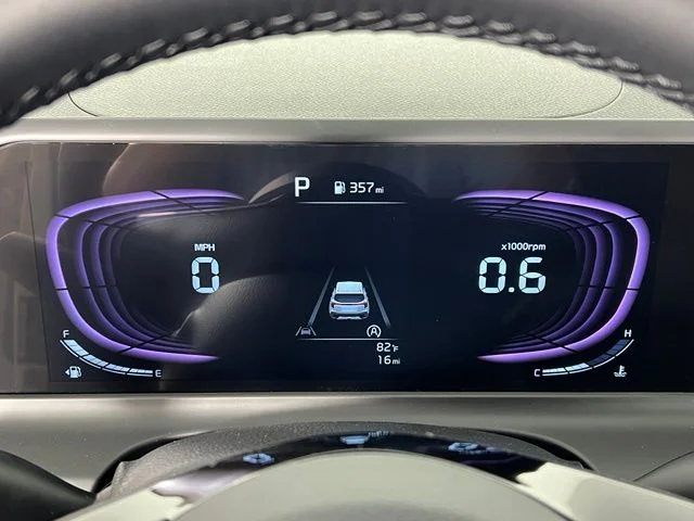New 2026 White Kia S image 21