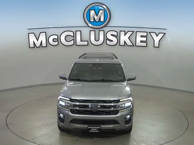 Used 2024 Silver Ford Limited image 16