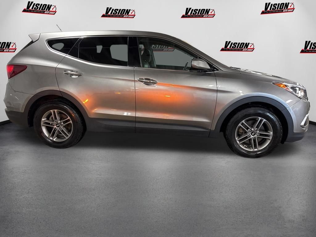 Used 2018 Gray Hyundai 2.4 Base image 4