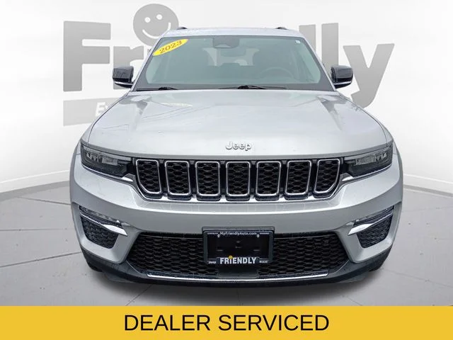 Used 2023 Silver Jeep Limited image 2