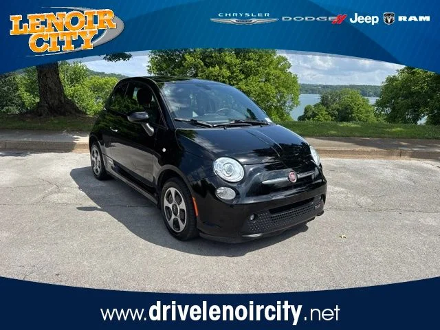 2016 FIAT 500e Battery Electric's photo
