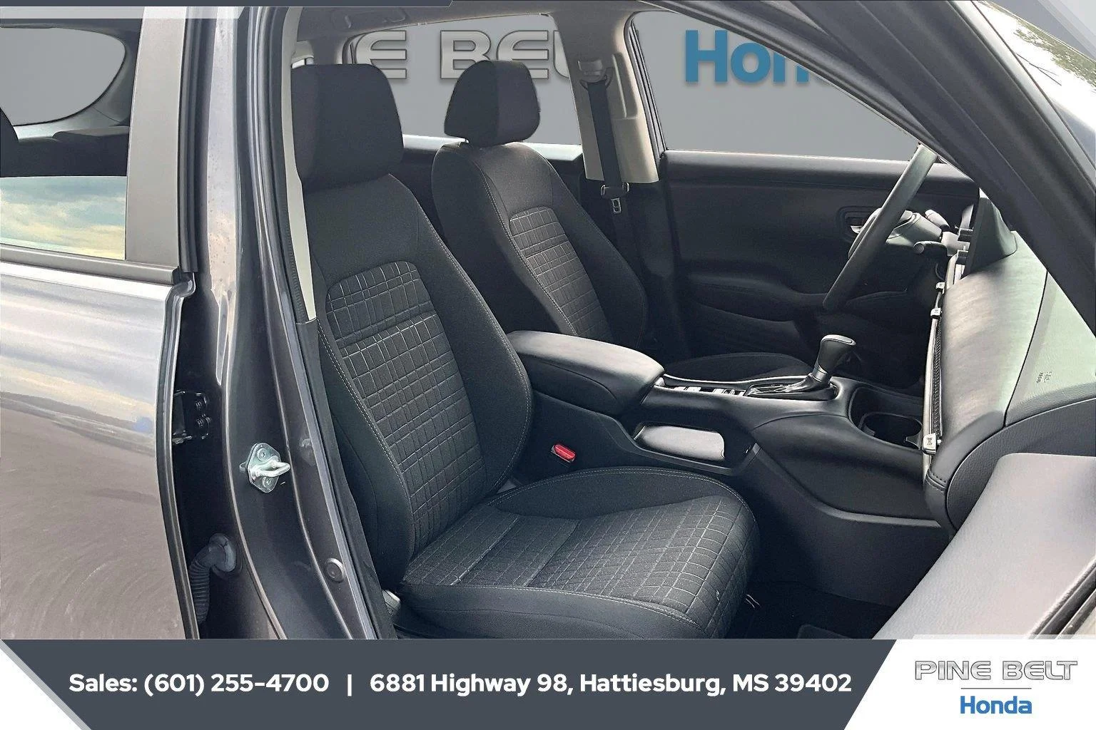 Used 2025 Modern Steel Metallic Honda LX image 6