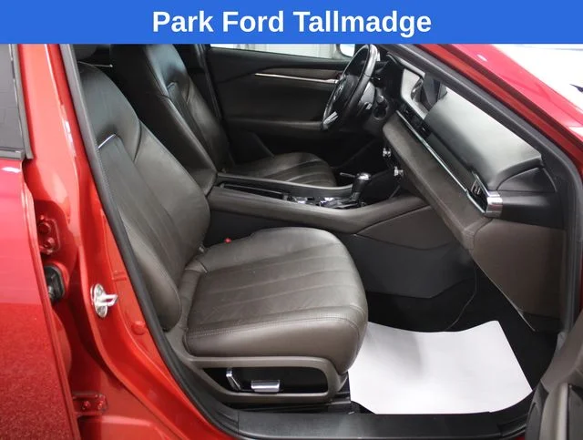 Used 2018 Soul Red Crystal Mazda Signature image 24