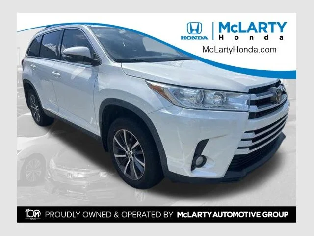 2019 Toyota Highlander XLE 4x2 V6's photo