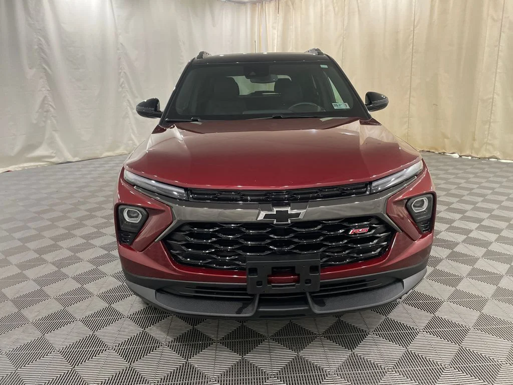 Certified Used 2025 Crimson Metallic Chevrolet RS image 3