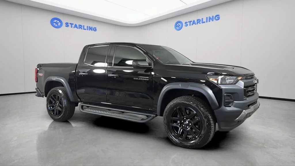 Used 2023 Black Chevrolet Trail Boss image 12