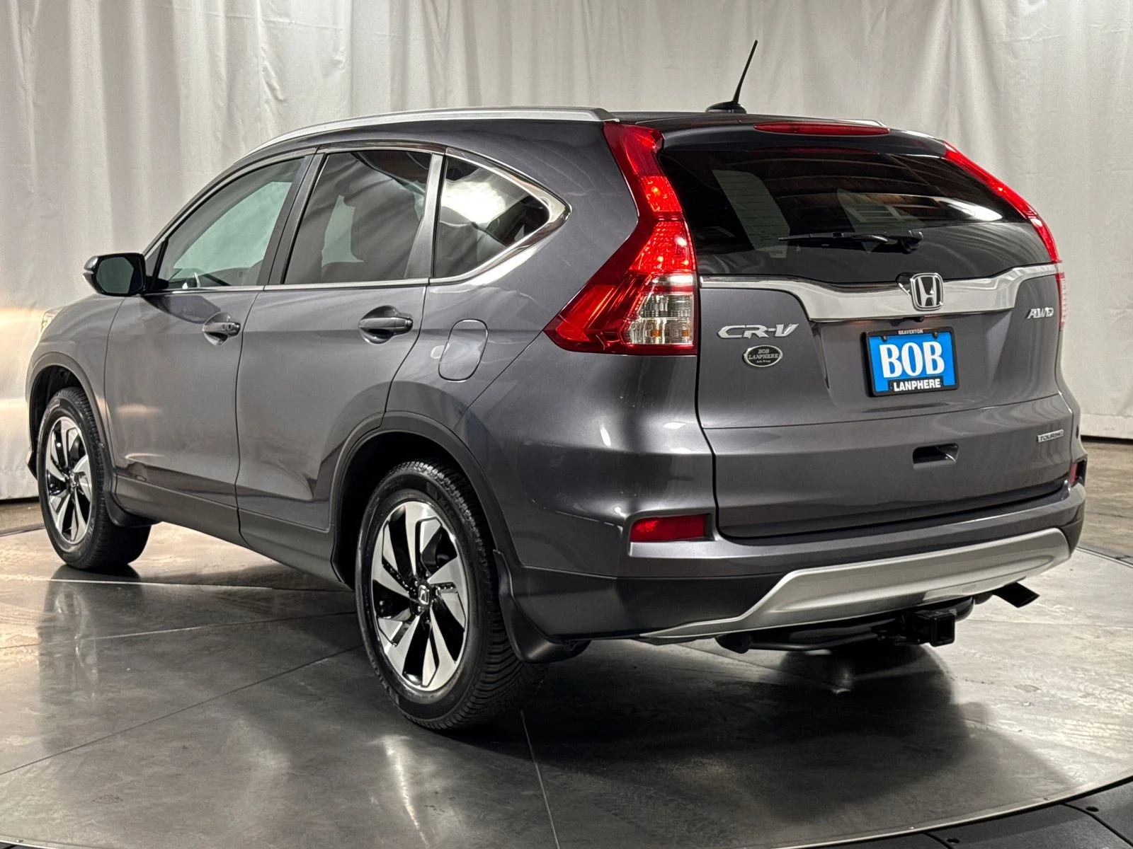 Certified Used 2016 Modern Steel Metallic Honda Touring image 9
