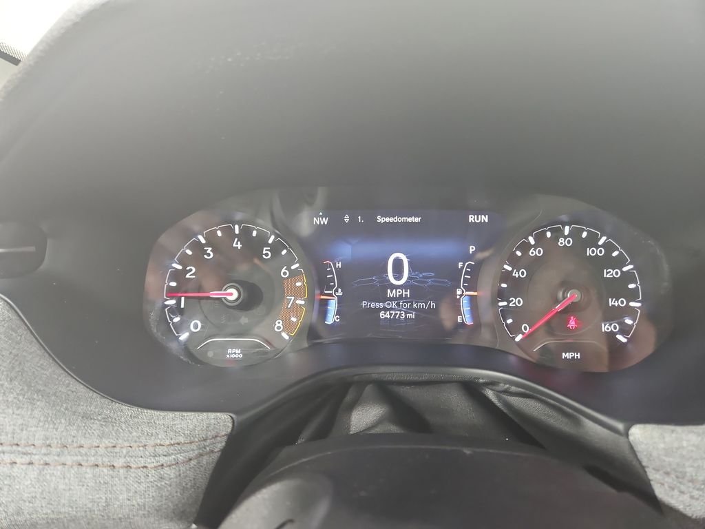 Used 2022 Gray Jeep Latitude Lux image 16