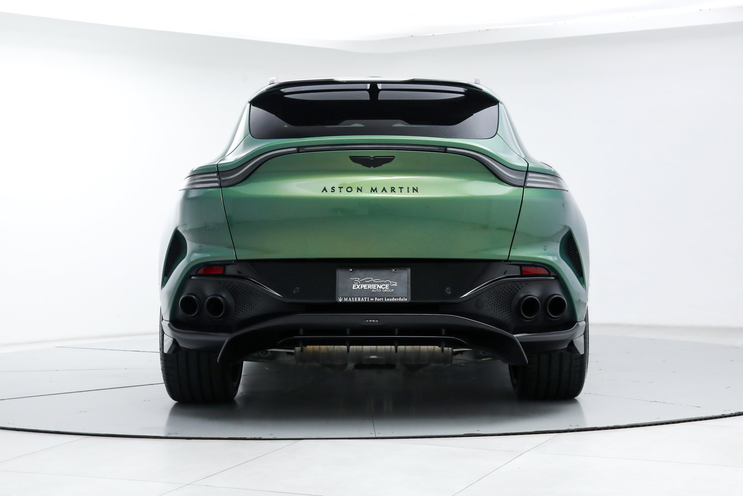 Used 2023 Green Aston Martin 707 image 4