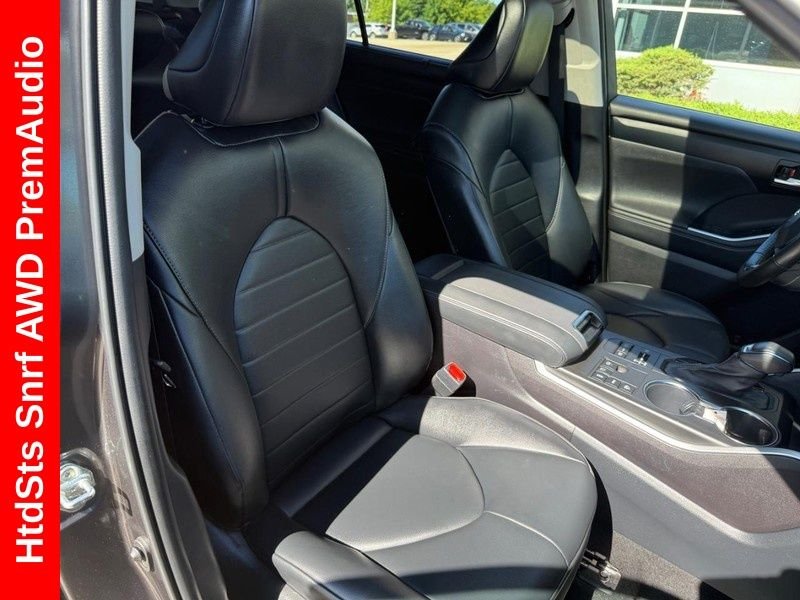 Used 2023 Magnetic Gray Metallic Toyota XLE image 11