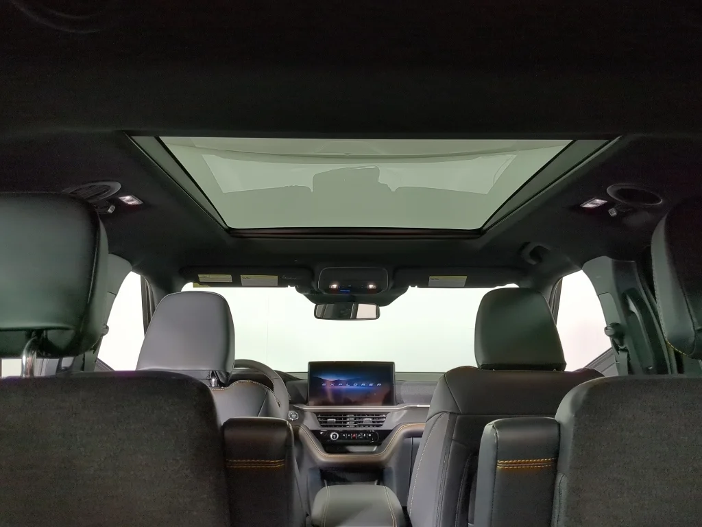 New 2026 Agate Black Metallic Ford Tremor® image 25