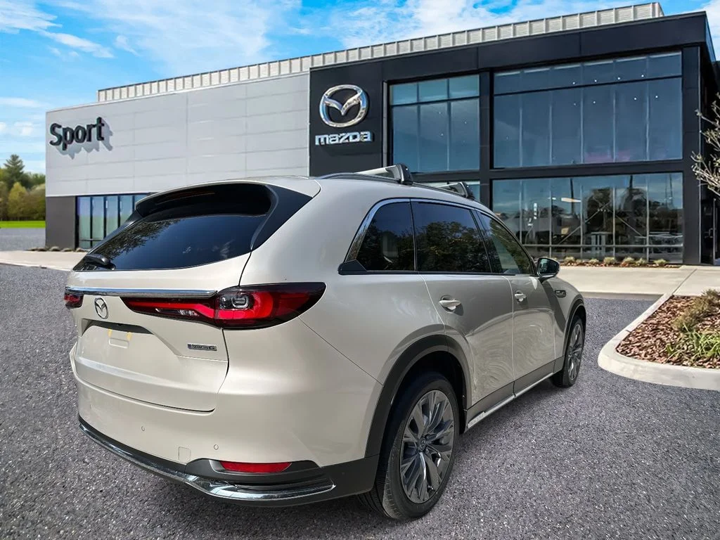 New 2026 Platinum Quartz Metallic Mazda 3.3 Turbo Premium Plus AWD image 3