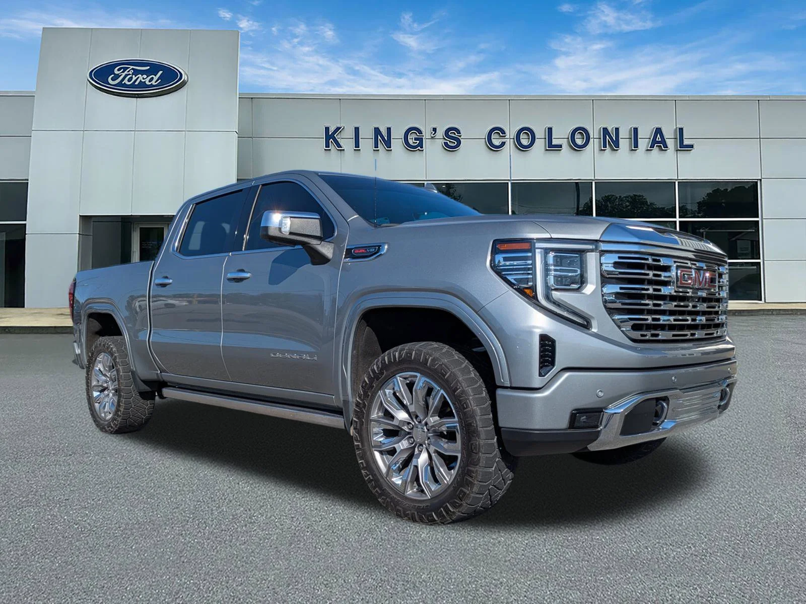 2024 GMC Sierra 4WD Crew Cab Short Box Denali's photo
