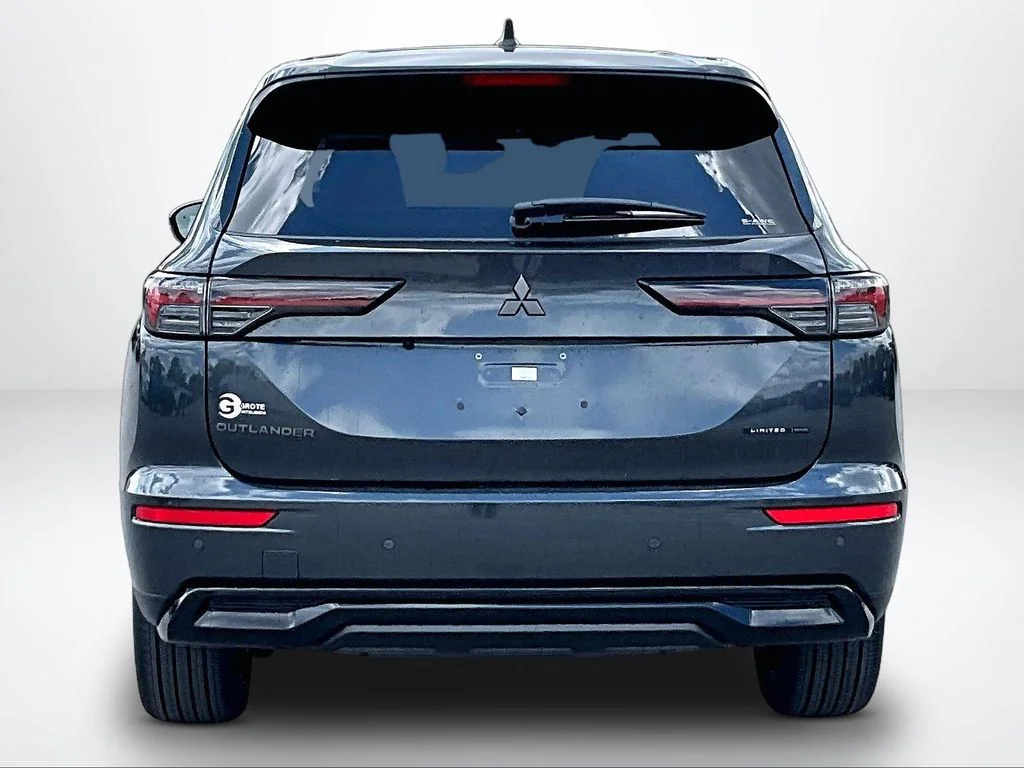 New 2026 Gray Mitsubishi LE image 5