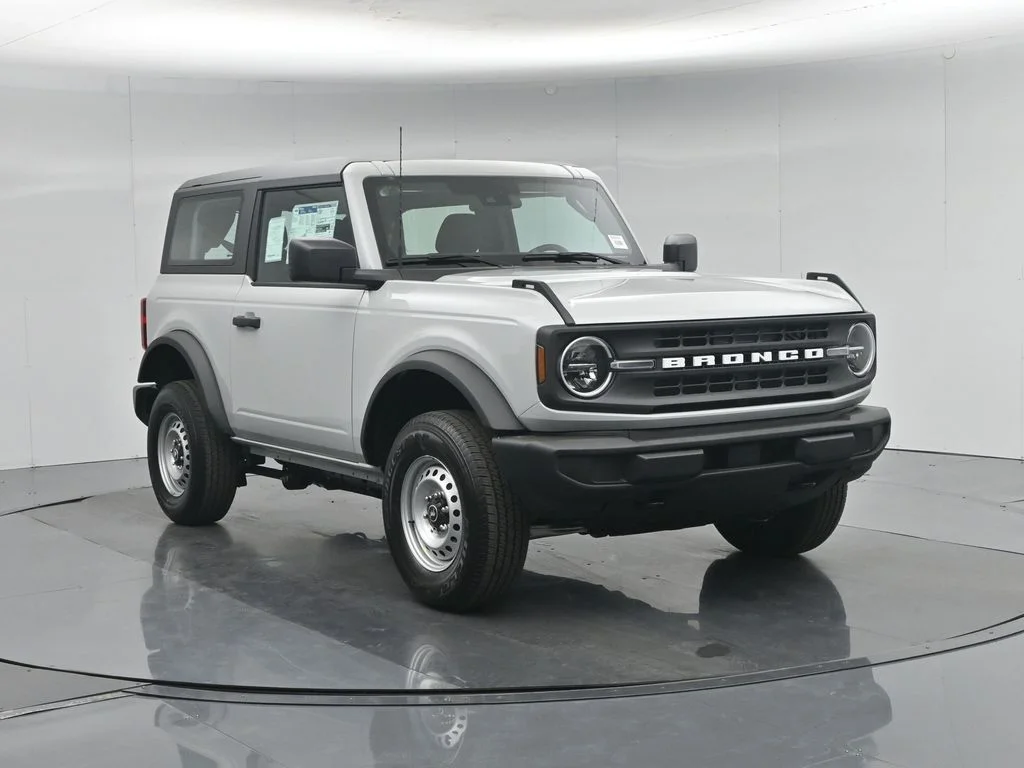 New 2026 Avalanche Gray Ford Base image 53