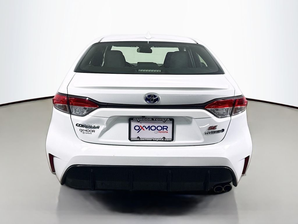 Used 2024 Ice Cap Toyota Hybrid SE image 6