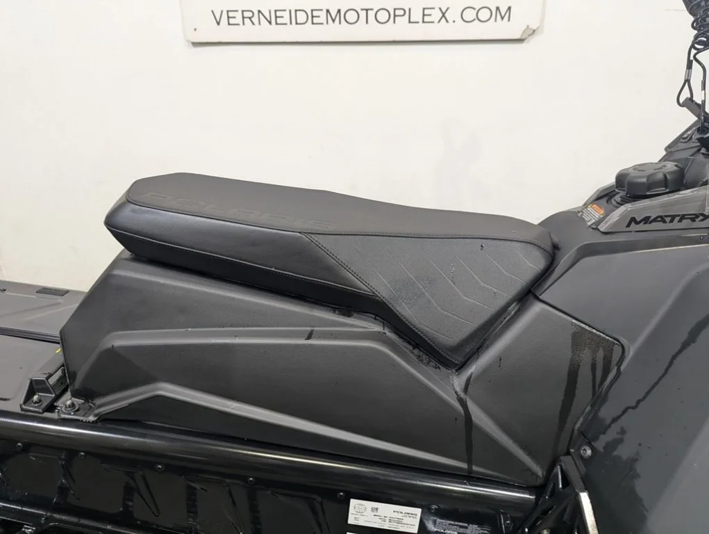 New 2025  Polaris 650 Mirage Gray Gloss Black image 10