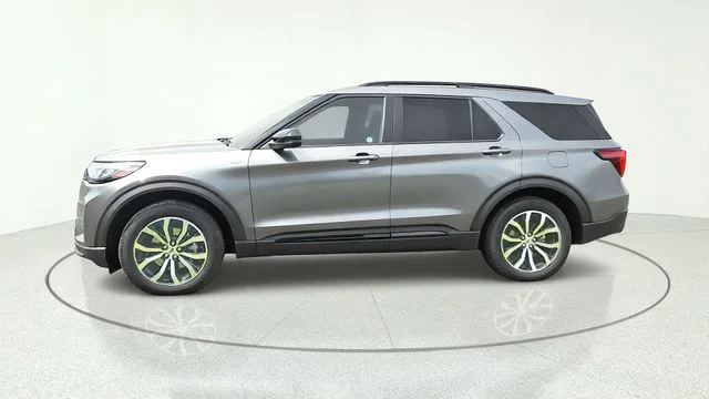 2026 Ford Explorer ST-Line - Photo 29