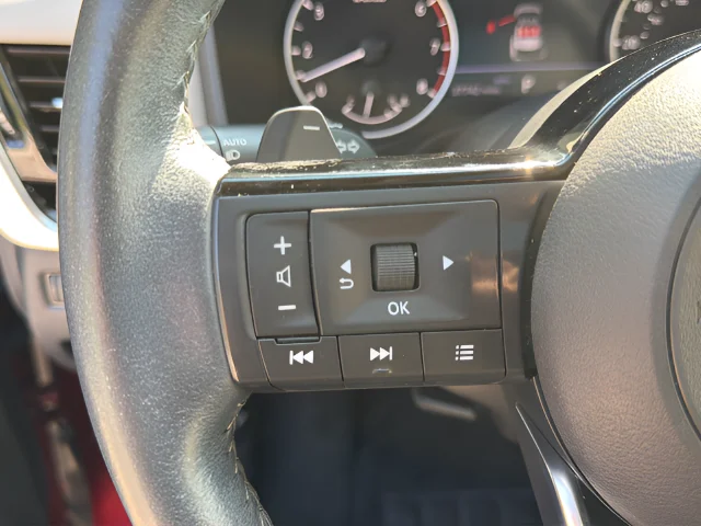 Used 2023 Red Nissan SL image 36