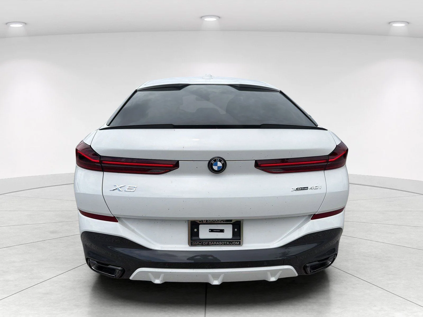 New 2027 Alpine White BMW xDrive40i image 5