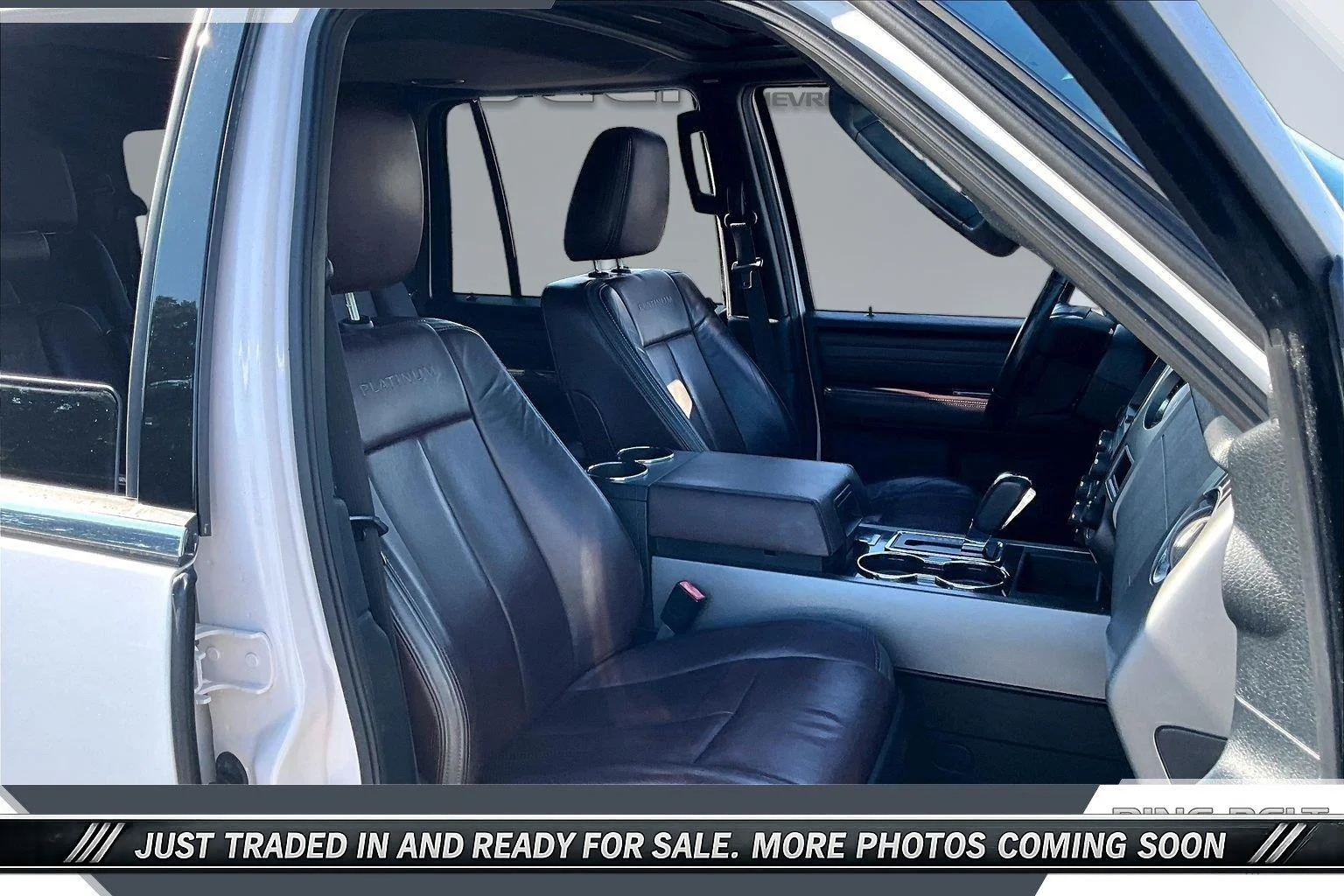 Used 2016 White Platinum Metallic Tri-Coat Ford Platinum image 6