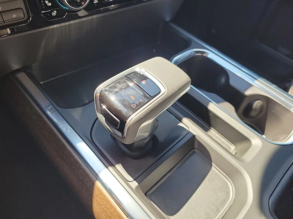 2026 Chevrolet Silverado 1500 High Country - Photo 16