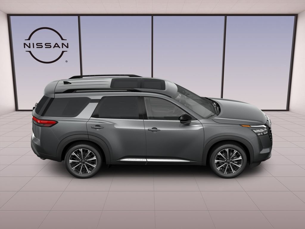 New 2026 Gray Nissan Platinum image 4