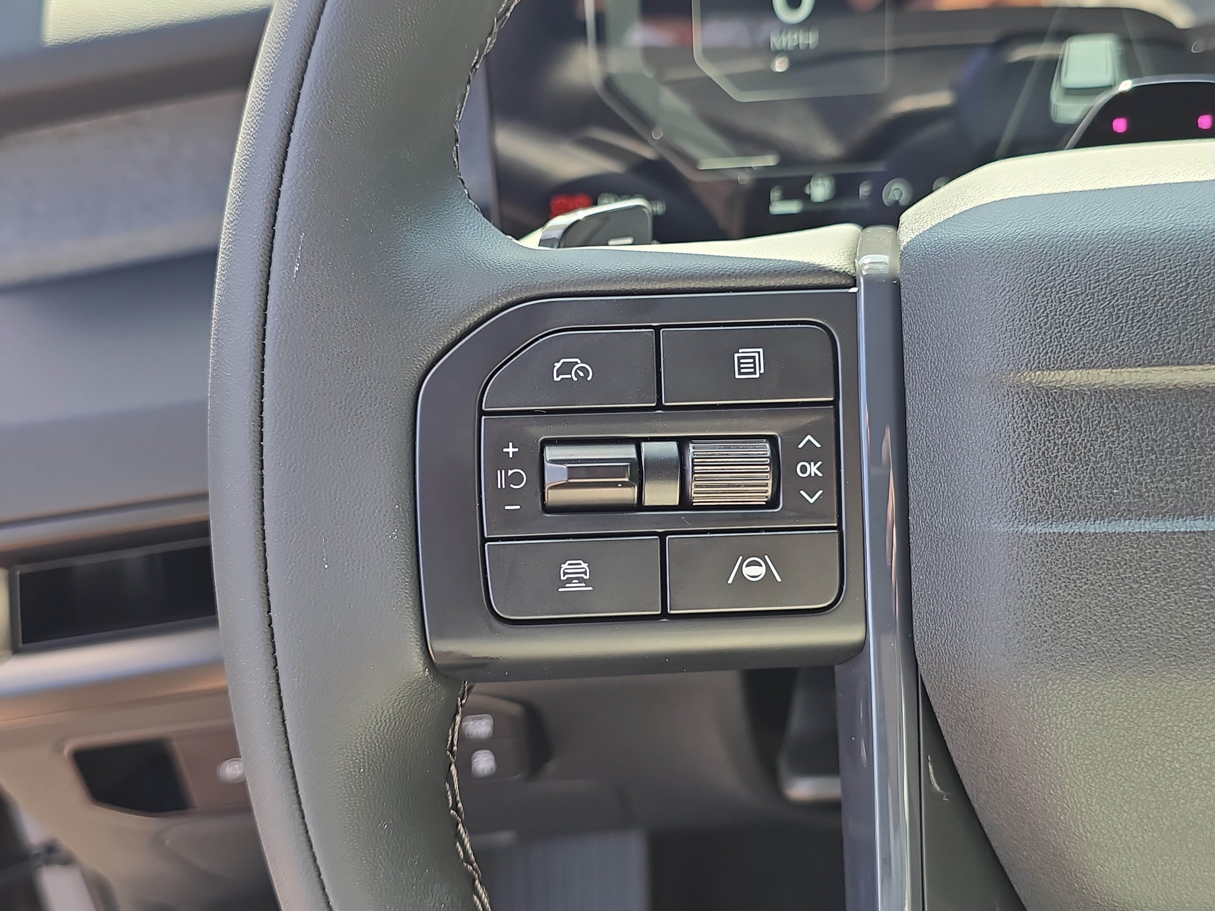 New 2027 Wolf Gray Kia X-PRO SX image 30
