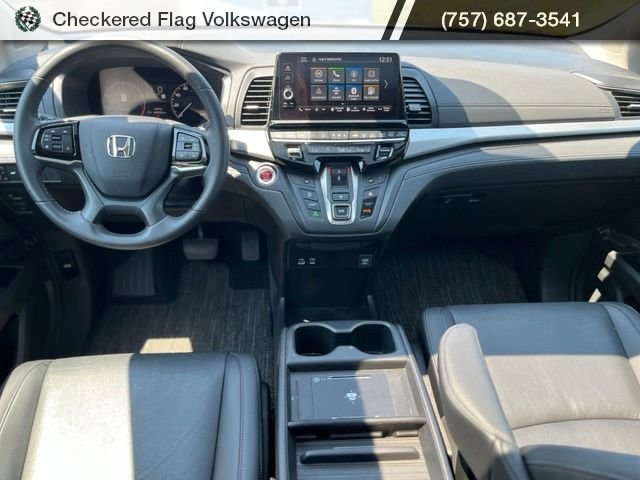 Used 2025 Platinum White Pearl Honda EX-L image 27