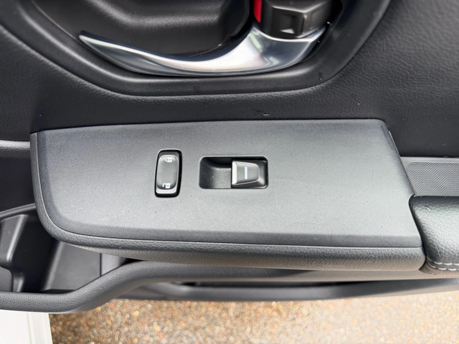 Certified Used 2024 White Honda Touring image 34